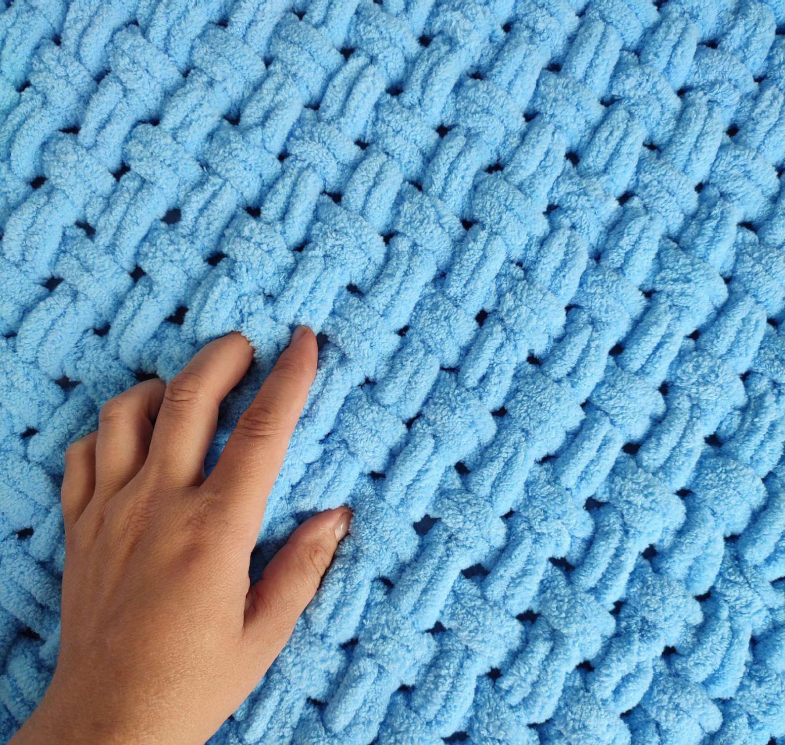 Handmade Puffy Throw Blanket