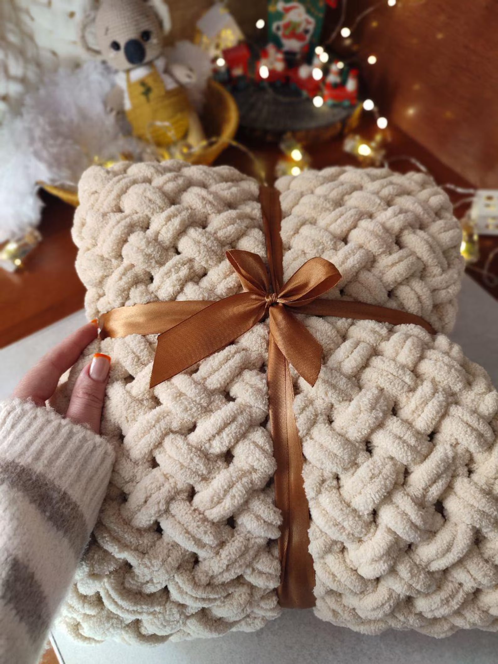 Handmade Puffy Throw Blanket